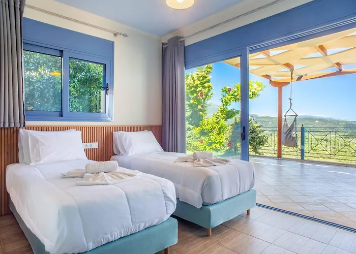 Ponti Villa *