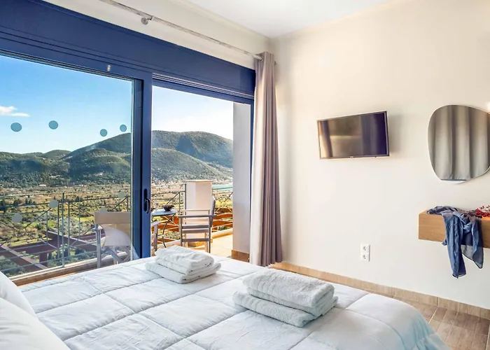 Ponti Villa *